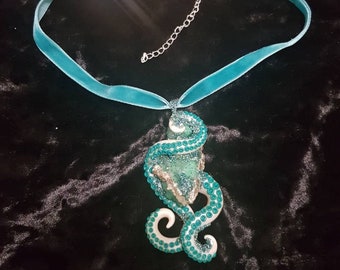 Large 3 tentacle, aqua coloured choker necklace