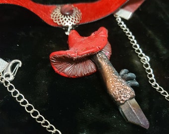 Red velvet mushroom choker