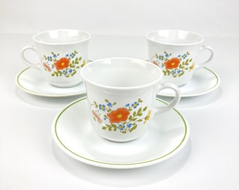 Vintage Corelle Tea Cup and Saucer Wild Flower Pattern