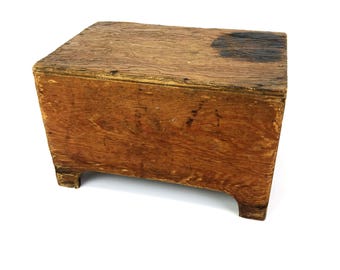 Vintage Plywood Box Stool Primitive Farmhouse Stepstool with Hand Holds