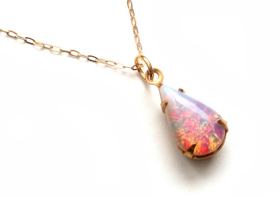 Vintage Pink Fire Opal Pendant Necklace Glass - Vintage Gold Opal Pendant Vintage Pink Fire Opal Pendant Necklace Glass - Vintage Gold Opal Pendant