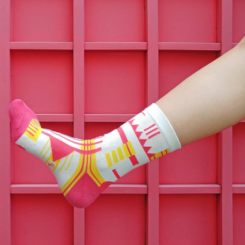 colorful fun /& comfortable socks womens socks Parkhaus White Unisex Crew Socks mens socks