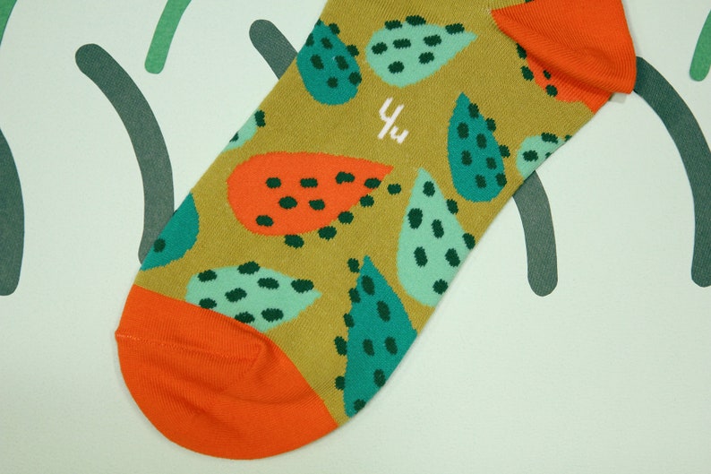cotton socks colorful fun /& comfortable socks African Hosta Wasabi Unisex Crew Socks