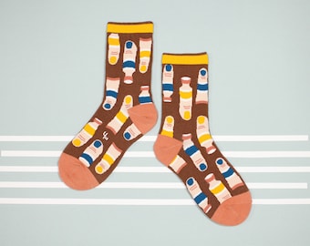 Fingerpaint Chestnut Unisex Crew Socks | cotton socks | colorful fun & comfortable socks