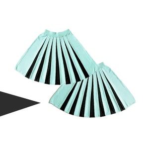 Mint Green Central Pleated Knitted Half Circle Skirt image 5