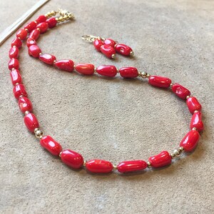 Vibrant Red Coral 14 K gf Necklace, Single Strand Necklace Coral, red gemstone collier with gold, Coral Set, gift for Her