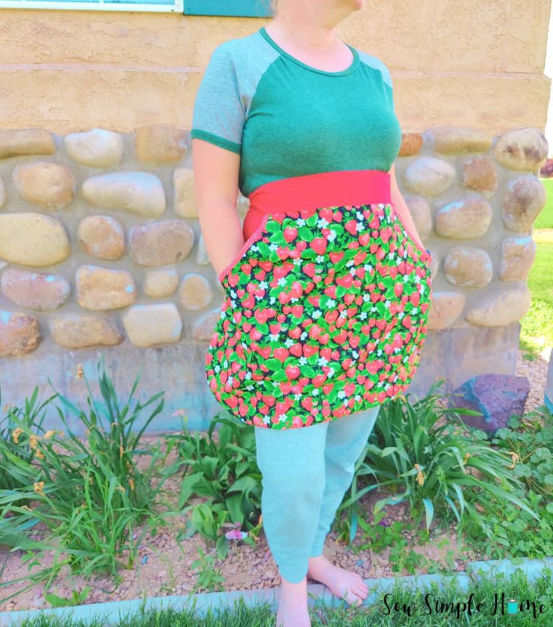 Pocket Apron Sewing Pattern, Half Apron Pattern, Vendor Apron, Short