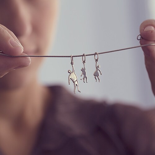 Your Family portrait set of 3 or 4 pendants in sterling silver • Perfect Gift for Mom • Mom Necklace • Bridesmaid Gift • Made in Ukraine