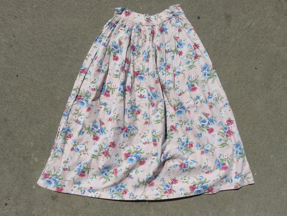 24" 40s Handmade Soft Pink Floral Cotton Skirt Fe… - image 1