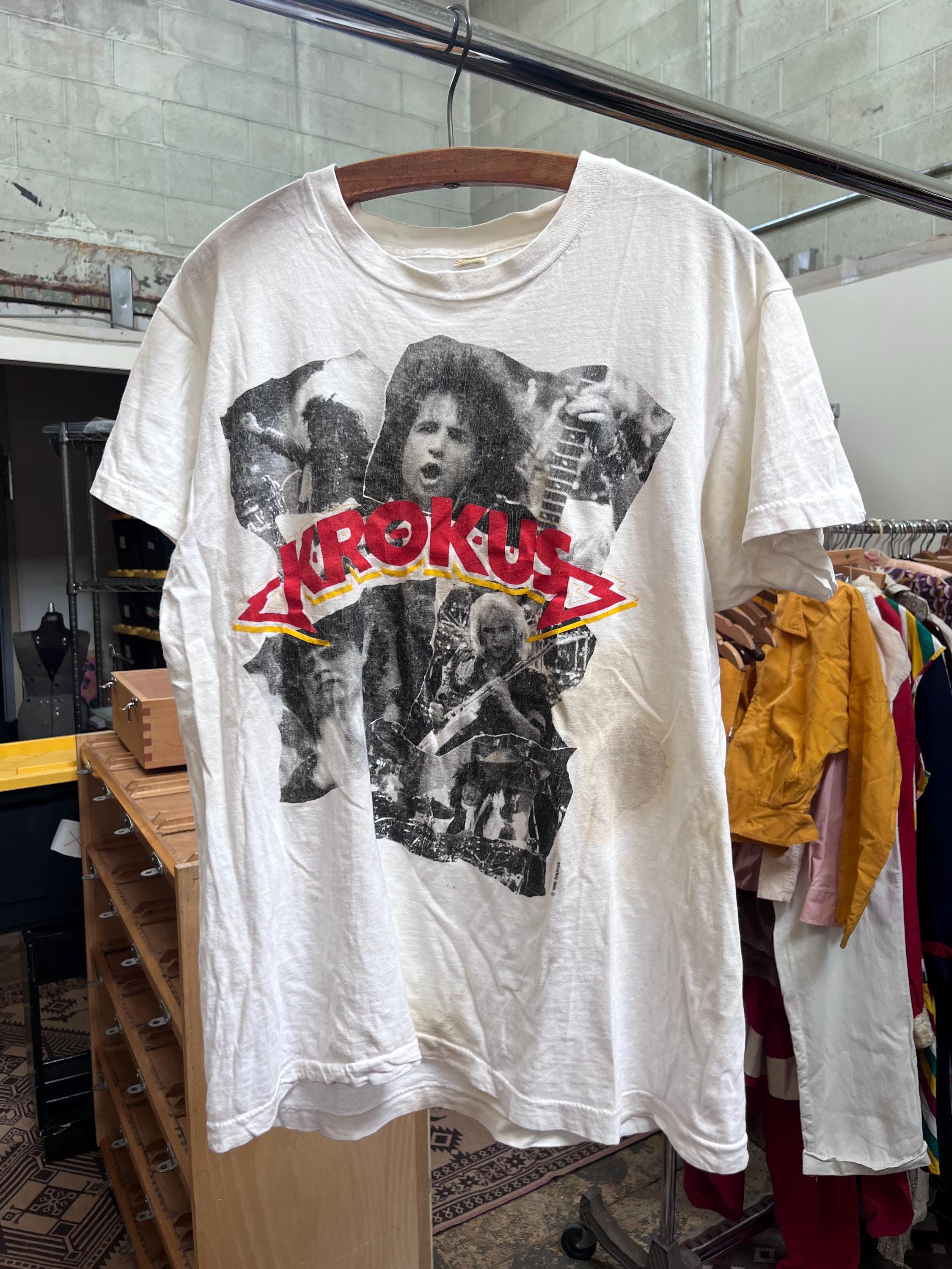 Krokus Tshirt - Etsy