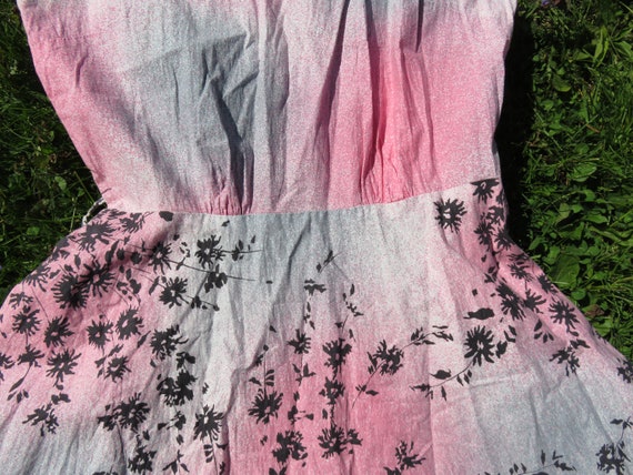 Stunning 1950s Cotton Fit and Flare Dress. Floral… - image 3