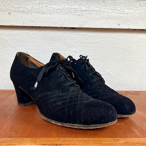 1940s Black Velvet Heels Size 9 9 1/2 Narrow 40s Dress Shoes Lace Up Tie Oxfords Pumps