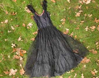 XS 40s Black Taffeta Gown with Tulle Skirt and Sequins Witchy Dress Sweatheart Neckline 1940s 50s 1950s