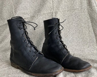 Size 8 or 9.5 Rare 20s 30s Black Leater Boots Work Boot 7-Eye Lace Up Boots 1920s 1930s