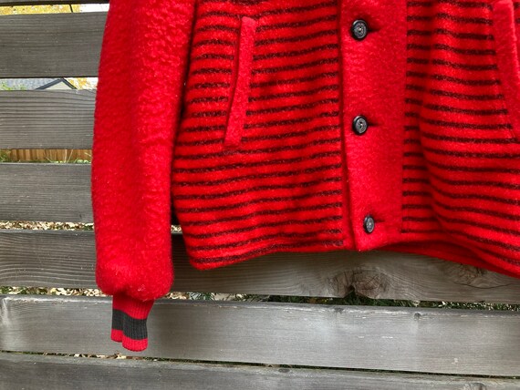 L 50s Striped Fleece Shawl Collar Jacket Red & Bl… - image 4