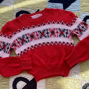 40s McGregor Red Wool Snowflake Pattern Sweater Knutun Norse Knit Pullover Picture Knit Popover 1940s Made in USA 50s 1950s Jumper Cardigan