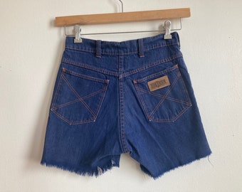 27" 70s Big Yank Cut-Off Denim Shorts Dark Wash Jean Shorts 1970s