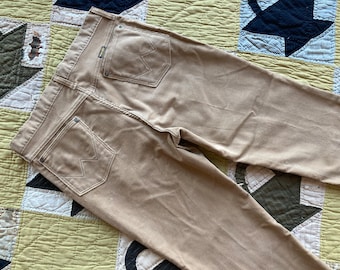 Pantalones Wrangler de pana color canela de los años 70, de 34 pulgadas, con pierna recta y cónica, estilo western, años 70 y 60.