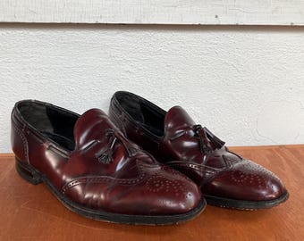 1950s 60s Size 10 1/2 D Florsheim Wingtip Tassel Loafers Oxblood Leather Red Brown Dress Shoes Oxfords Ivy League 50s 1960s