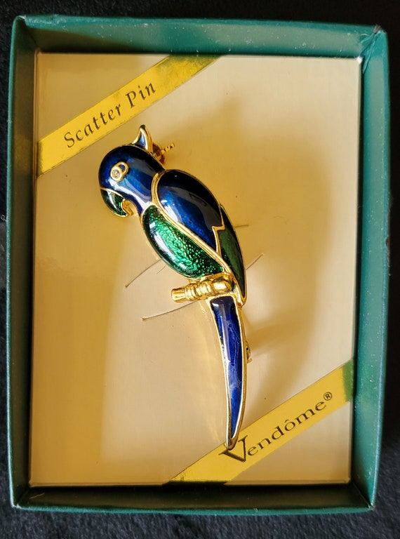Vendome Mid-Century (MCM) Parrot Scatter Pin in Th