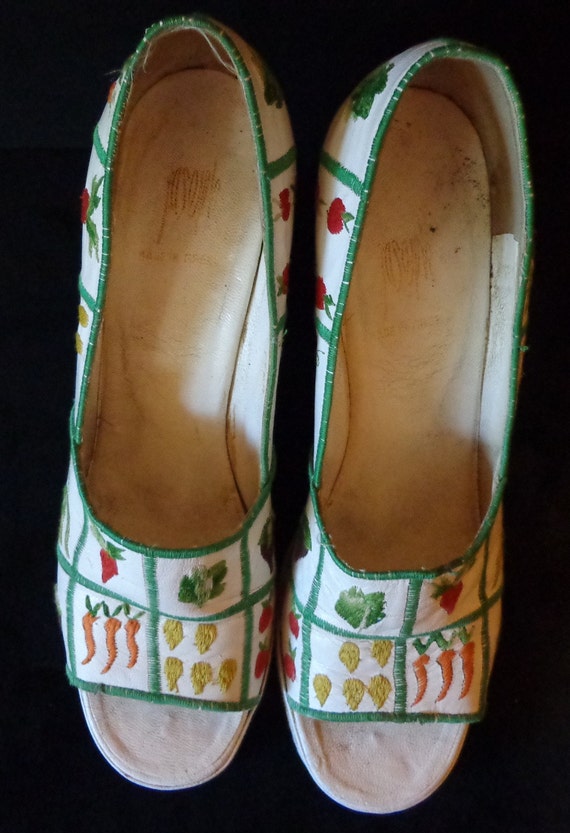 1970's Vegetable Platform Open Toed Shoes Made In… - image 2
