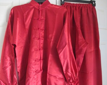 2 pc Tai chi outfit, Tai chi costume, Tai chi competition outfit, martial arts outfit for women, dark red satin like tai chi outfit