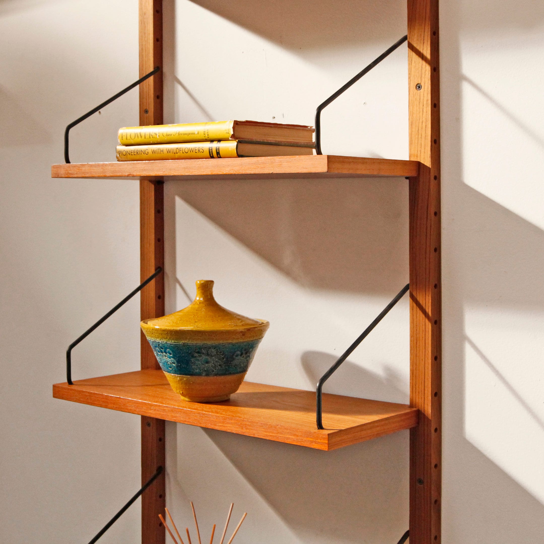 Brandlehow Floating Shelves Set, Art Deco Style in Brass