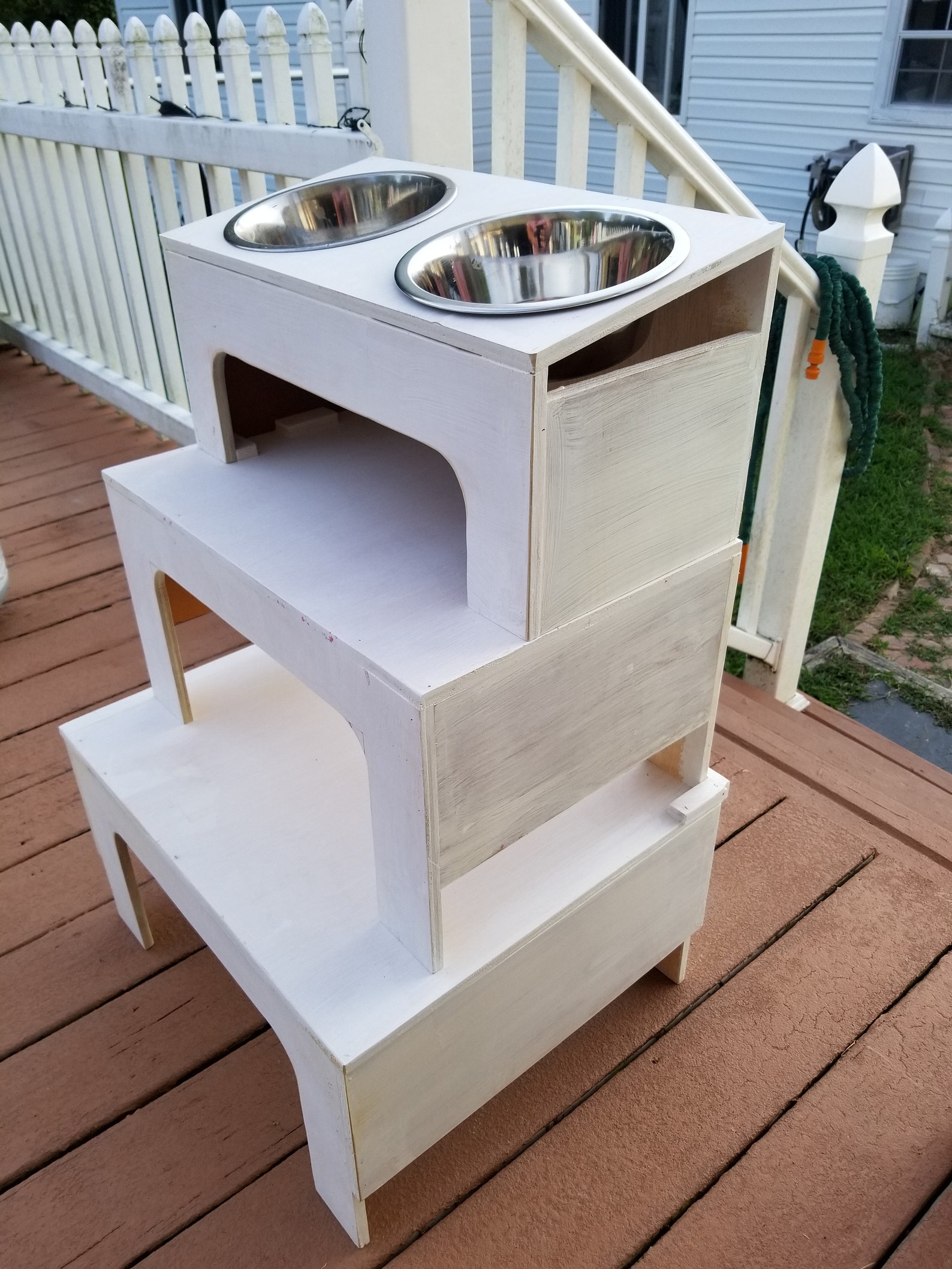 Feeding Table For Dogs