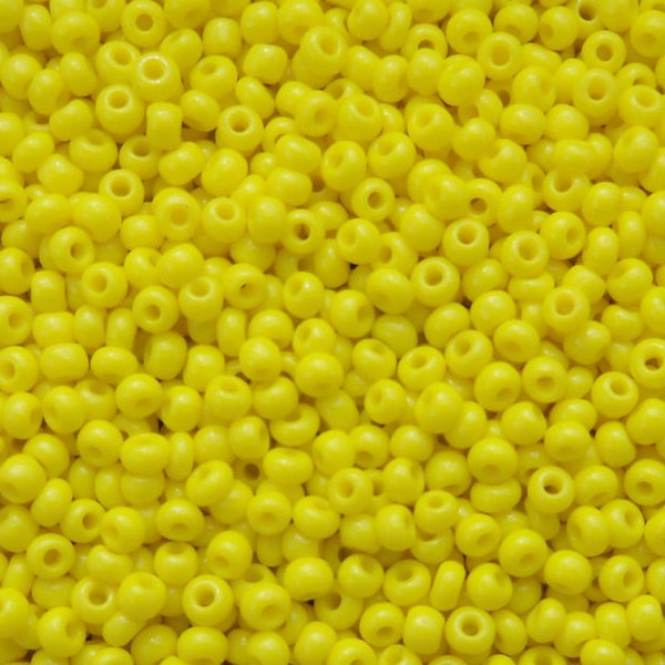 Size 8/0 OPAQUE LEMON YELLOW Preciosa Czech Glass Seed Beads-3.1mm Round Rocailles-25grams-Spacers-Kumihimo/Jewelry/Loom Supplies