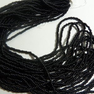 10 grammo Perle di semi di rocailles TOHO, Jet Black Opaque