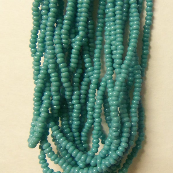 Size 11/0 Seed Beads OPAQUE GREEN TURQUOISE Preciosa Czech Glass Seed Beads-2.1mm Round Rocailles-Hank/Strands/Strings-Jewelry/Loom Supplies