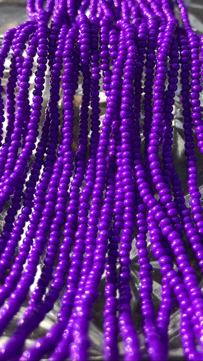 Size 100 Opaque Terra INTENSIVE DEEP PURPLE Preciosa Czech Glass Seed Beads-2.3mm Round Rocaille-HankStrandString-Jewelry Supplies