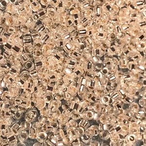 Size 11/0 Miyuki Delica, Transparent SILVER LINED CRYSTAL (#DB0041), 7.5gram Tube, 1.6mm Round Glass Seed Bead/Rocaille, Weaving Supplies