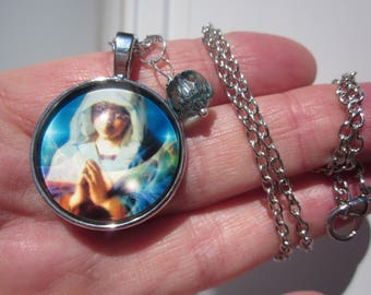 Religious Gift VIRGIN MARY - MADONNA Glass Cameo cabochon pendant w. cz Crystal Cathedral bead + chain! 4 choices of images.