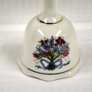 Ceramic Bell, 124, vintage bell, bell, hand bell, pottery, collectable bell, porcelain bell
