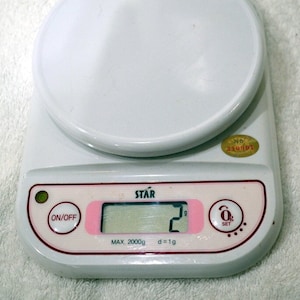 Star Electronic Scale, V-1074, scale, kitchen scale, diet scale, collectables, antiques