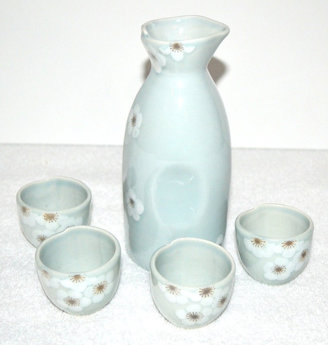 Sake Serving Set, 442, Sake Set, Porcelain Sake Set, Ceramic Sake Set, Vintage Sake Set, Antique