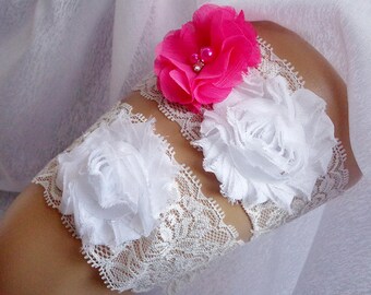 Pink and White Flower Garter Set