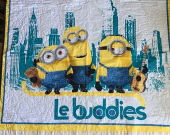 M7 Minion Le Buddies TurquoiseYellow 100/% cotton fabric by the Panel 35.5x43 Minion Panel