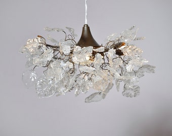 Hanging ceiling lamp with clear leaves and flowers lamp, lighting for bedroom, living room or bathroom.