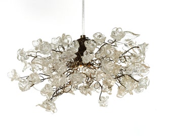 Pendant Light with Clear Krystal flowers, Ceiling light Fixtures for living rooms, kitchen island, bedroom or bathroom.