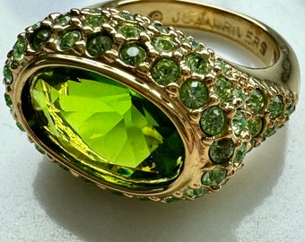 Joan Rivers Rhinestone Ring, Faceted Emerald CZ Center Stone, Pave Rhinestones, Size 6 Ring, Vintage Joan Rivers Jewelry, Mothers Day Gift