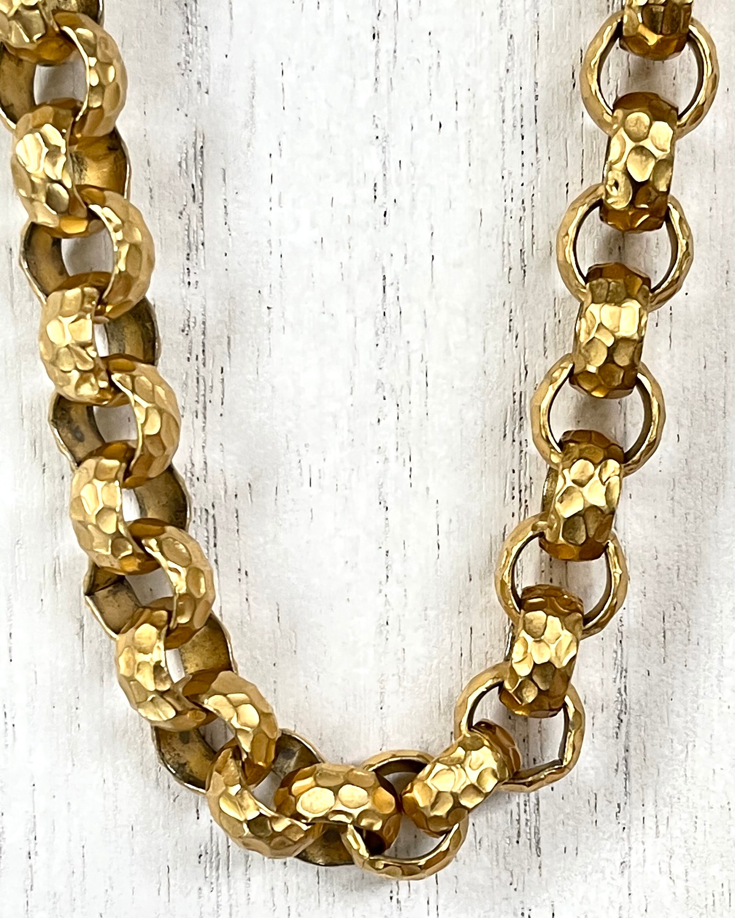 Givenchy hotsell chain belt