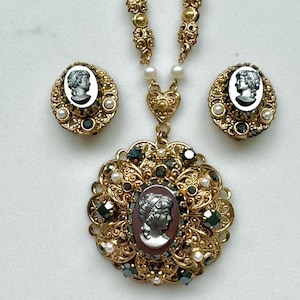 West Germany Cameo Necklace - Etsy