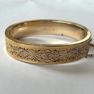 Antique Taille D&#39; Epargne Bangle Bracelet, Art Nouveau Black Enamel Hinged Bangle Bracelet, Small Wrist, Victorian Bracelet