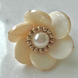 Kate Spade Pearl Ring, Garden Party, Modernist Style, Mother of Pearl with Pearl Center, Size 8 Ring, Vintage Kate Spade Jewelry