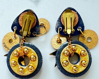 お洒落!! 2021新作♪ ◆ MAM ◆ DROP EARRINGS IN 18K GOLD Mam Drop Earrings, Gold Lucite Star Clip Earrings, Celestial