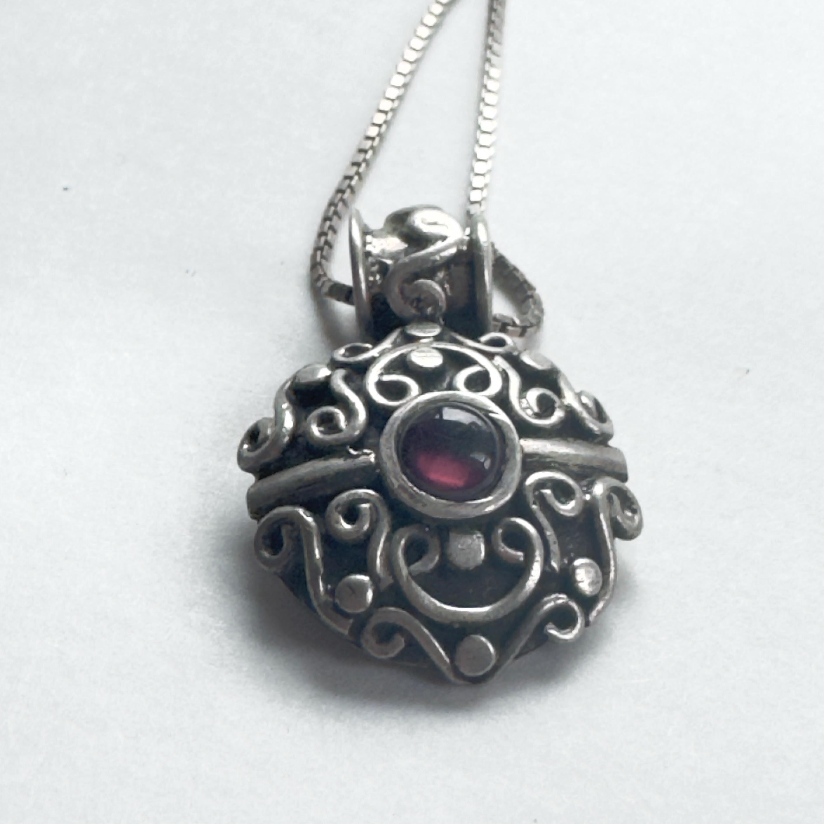 Vintage Bali Style Pendant Necklace, Sterling Silver, Garnet, 19 Inch ...