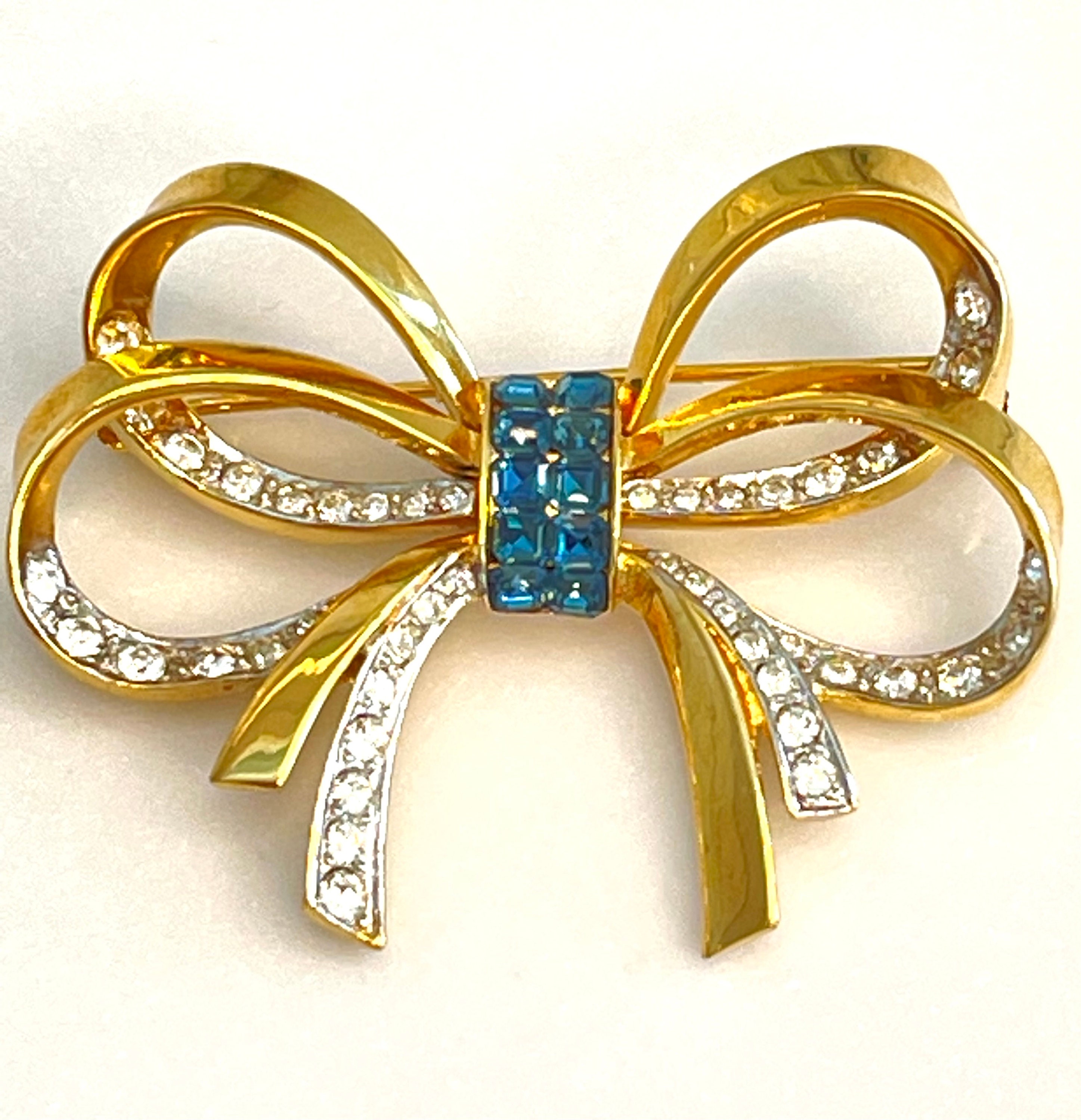 Nina Ricci Brooch - Etsy
