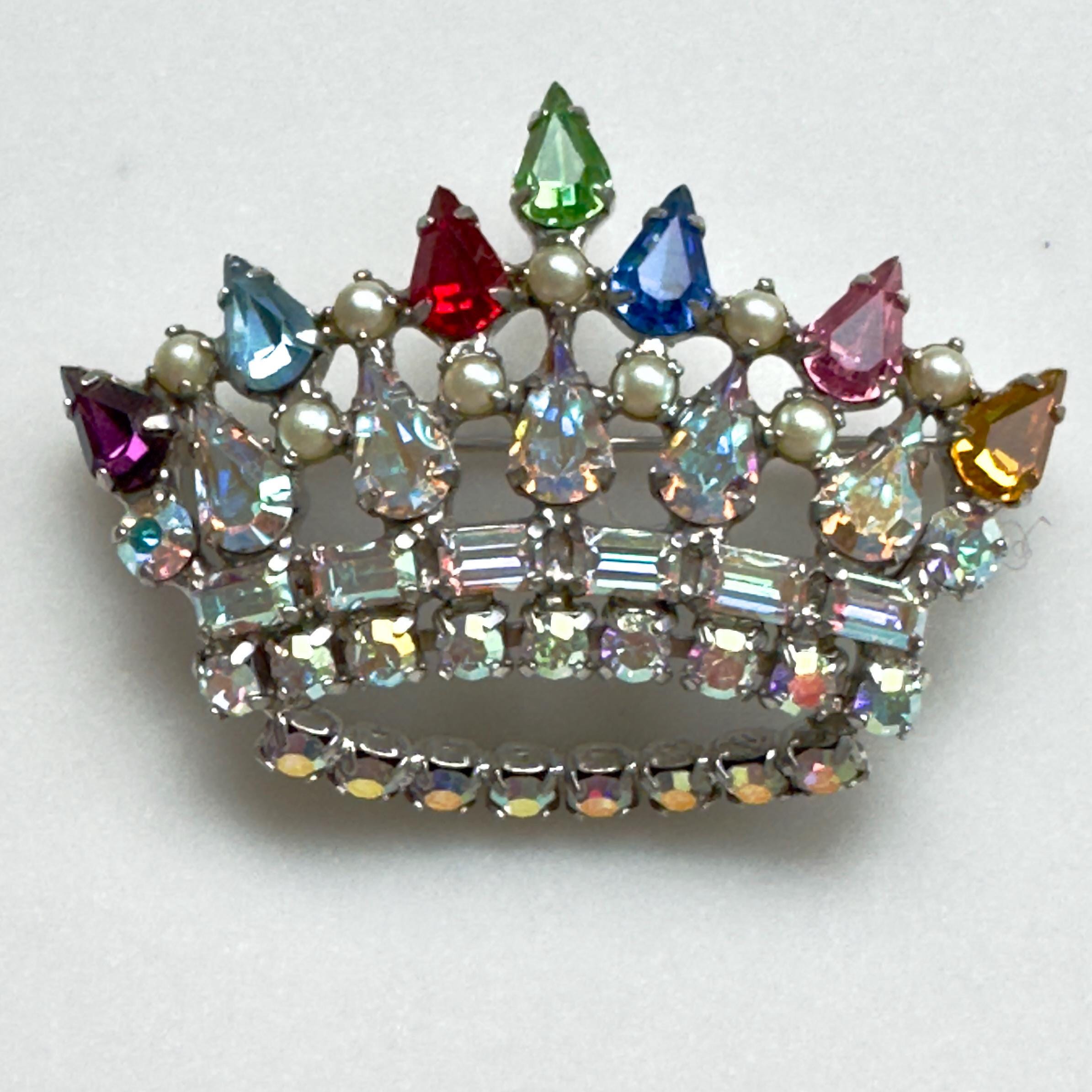 B David Crown Brooch - Etsy